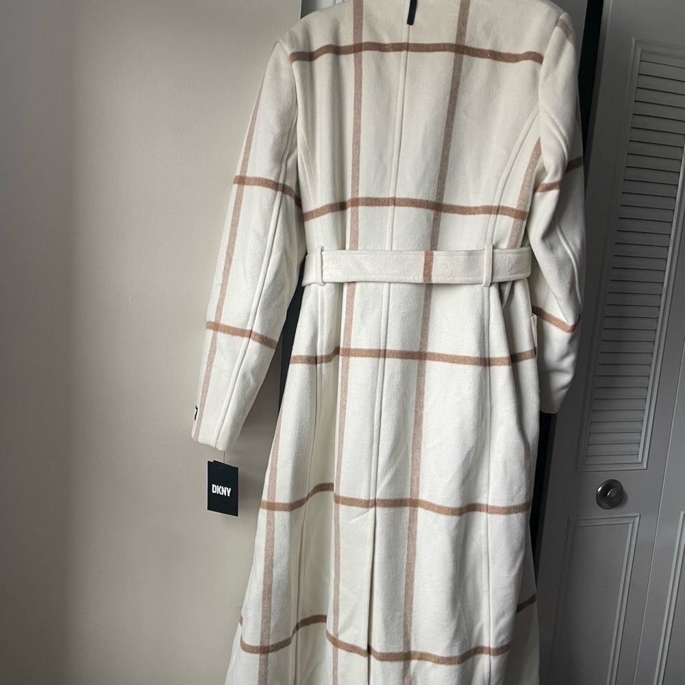 DKNY Women's Cream and Tan Trench Coat - Picture 6 of 6